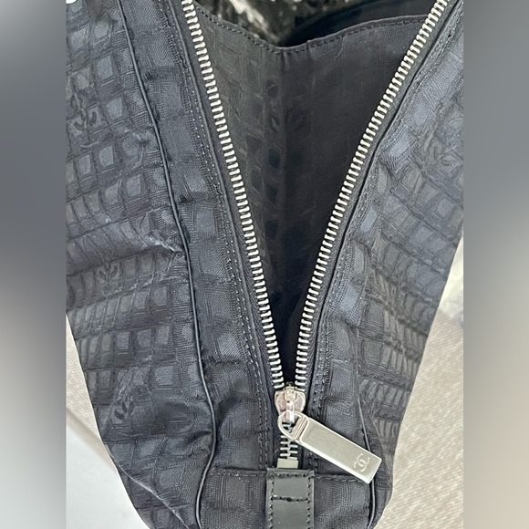 āļøCOAāļø CHANEL New Travel-Line Laptop Case W/D- RingsāļøGORGEOUS & Very Cleanāļø - Picture 9 of 17